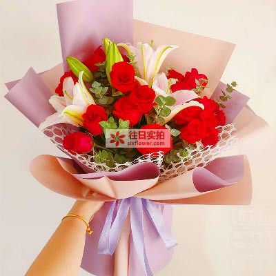 十堰18朵红玫瑰百合，真情相守一生